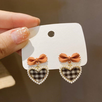 Checked Heart Bow Earrings